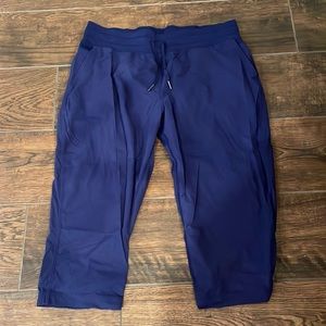 Lululemon crop pants